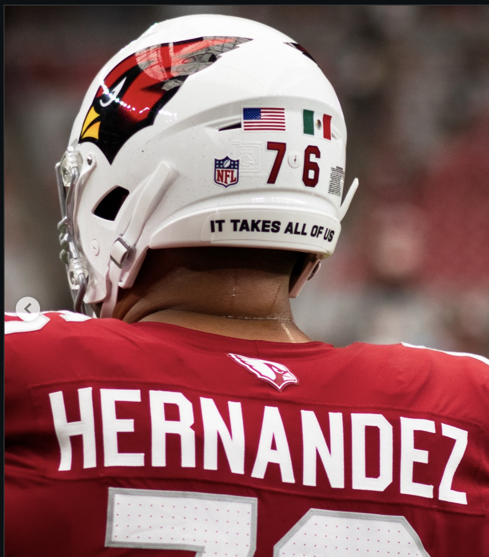 Will Hernández nameplate